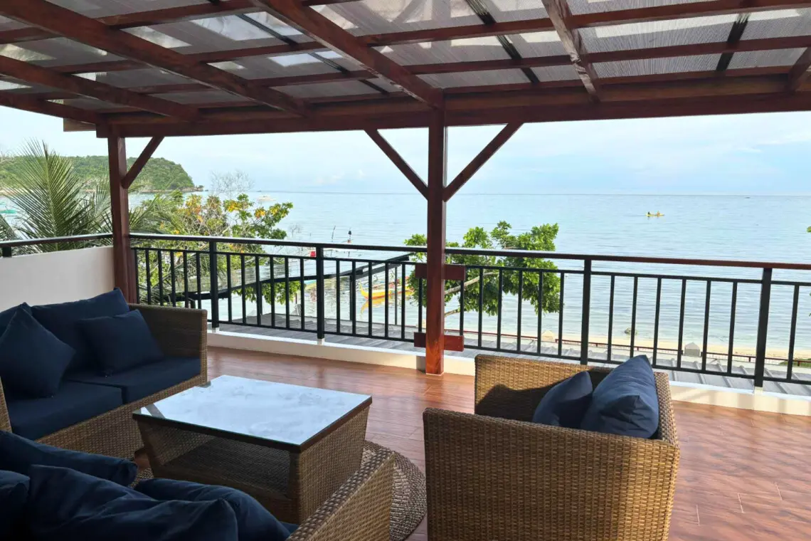 8f95e959206ea5ad6416c1fb9b51e992dedd8299b12dc0a32541196ca631bb5e